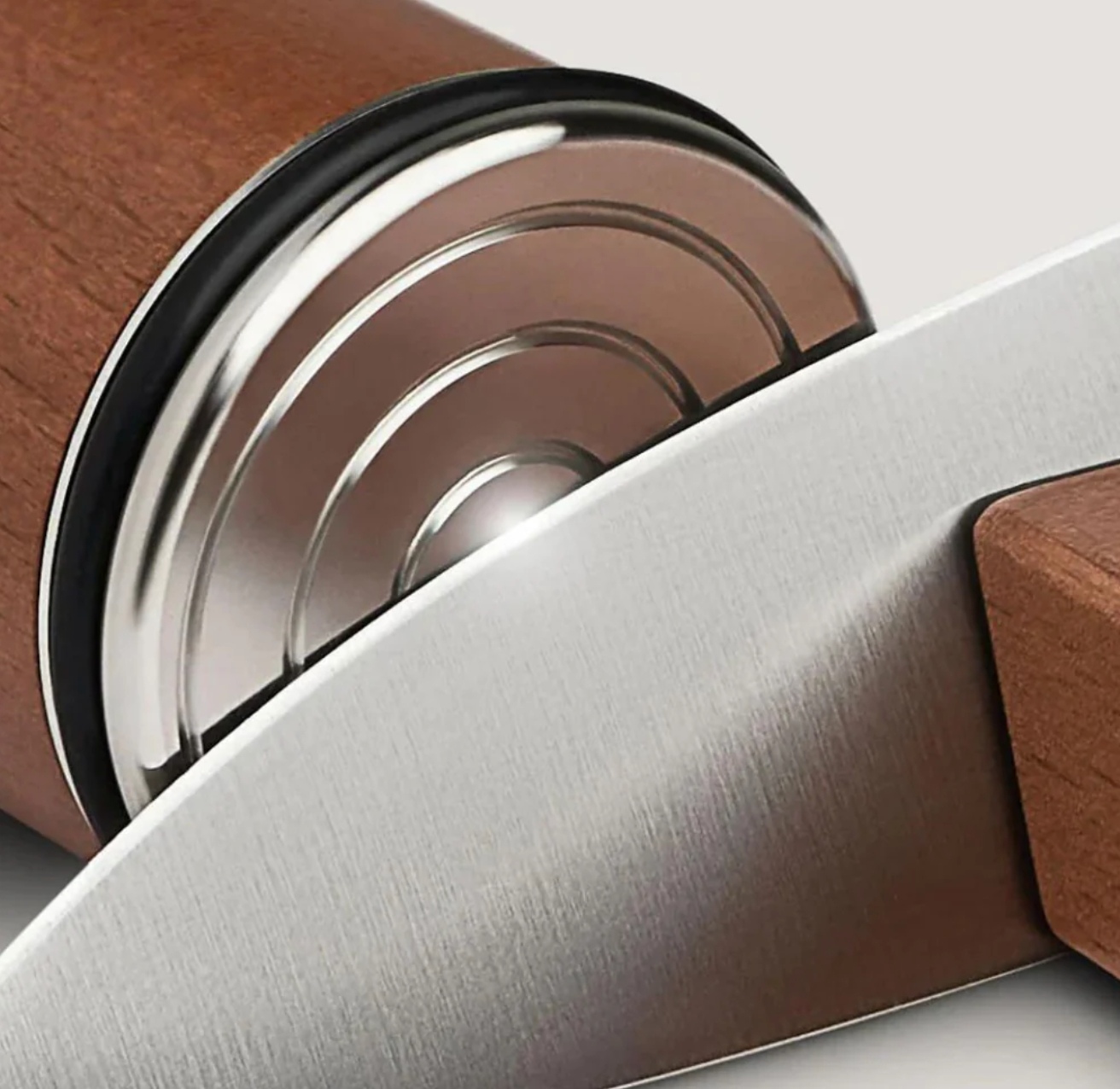 Modhouse™ Rolling Sharpener Knife
